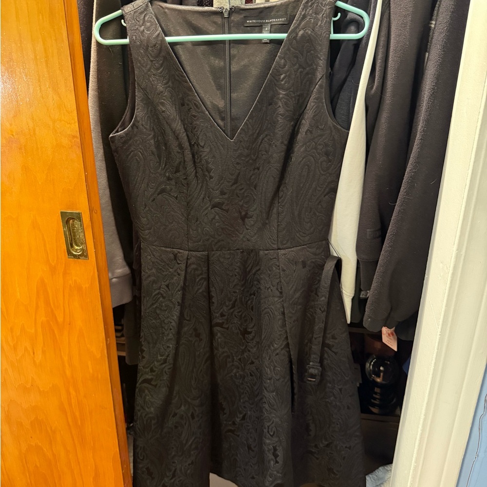 White House Black Market Gray Sleeveless V-Neck Mini Dress